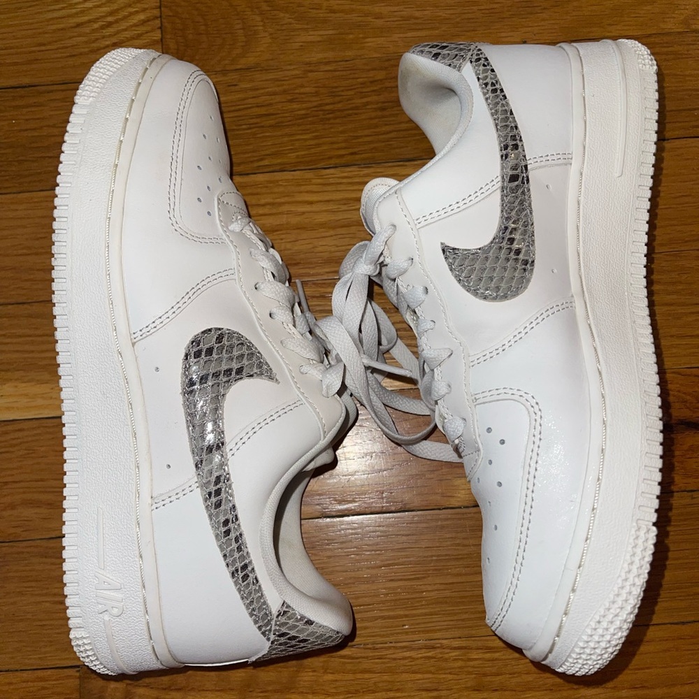 Nike Low Air Force 1 Snakeskin Phantom